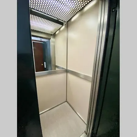 Pardines Apartment